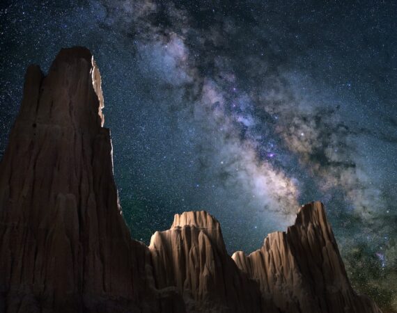 如何選擇合適的太陽能維修服務供應商 1 photo 1511798616182 aab3698ac53e