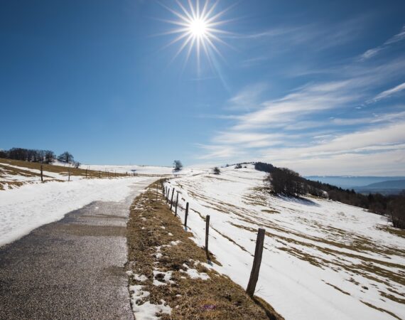 瞭解太陽能發電量的重要性與影響 1 photo 1583784107738 5fe075385d38