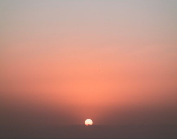 photo 1594478277405 5ff6b5a3c5d8