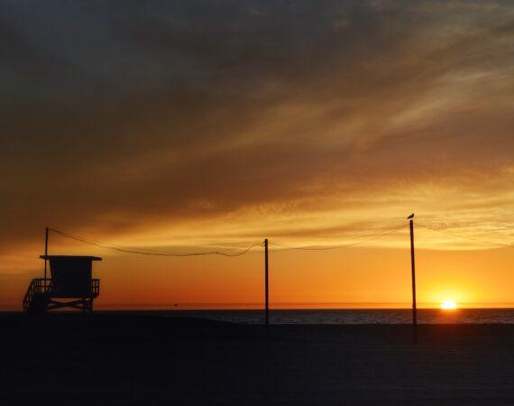 photo 1598942314639 a8b70f470faf