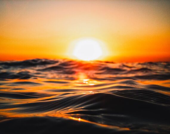 經濟效益與環境影響:太陽能的綜合評估 1 photo 1609699206790 5c03f9a922e0