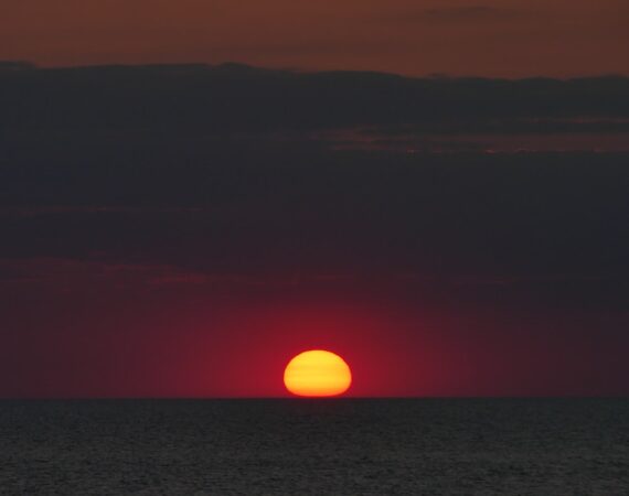 太陽能發電:建設可持續能源未來的基礎 2 photo 1634288669605 e3e6060a8704