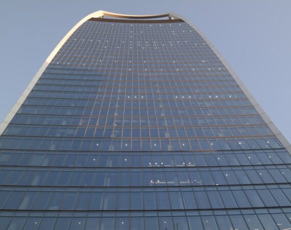 太陽能:可再生能源的綠色未來 3 photo 1657966974356 8c495286142e