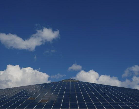 太陽能解決方案:節能環保的創新技術 6 photo 1683106183268 7155dadc64e9