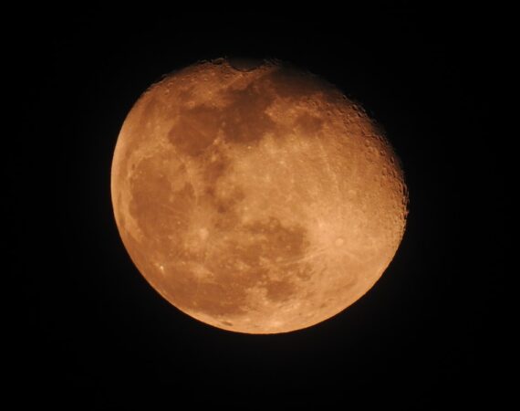 photo 1551394931 8dc7f6f8bfe6