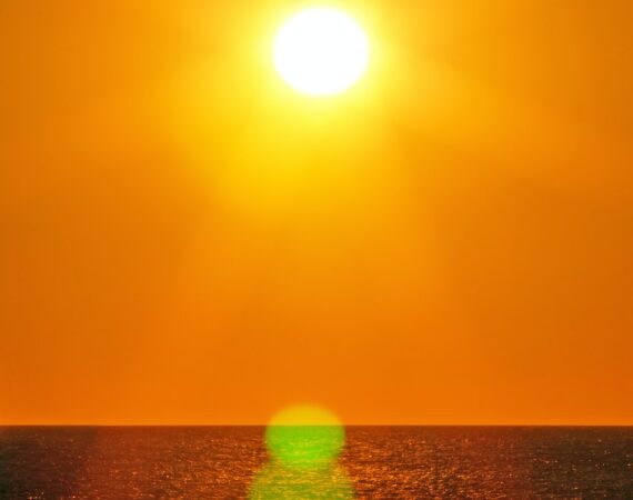 太陽能發電技術的持續創新與未來趨勢 1 photo 1621500580725 4276438a56f8