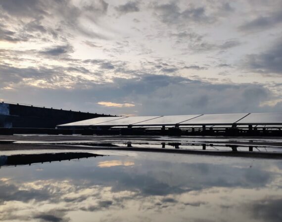 太陽能綠色建築:運用太陽能技術打造環保家園 6 photo 1656528390984 54e9831db92e