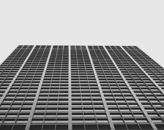 photo 1556665490 3173cf9a5fb6