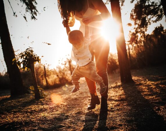 photo 1600053571372 a93197d0e7dd