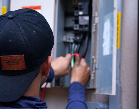 太陽能風險因素:影響投資回報的關鍵因素 4 photo 1660330590022 9f4ff56b63f6