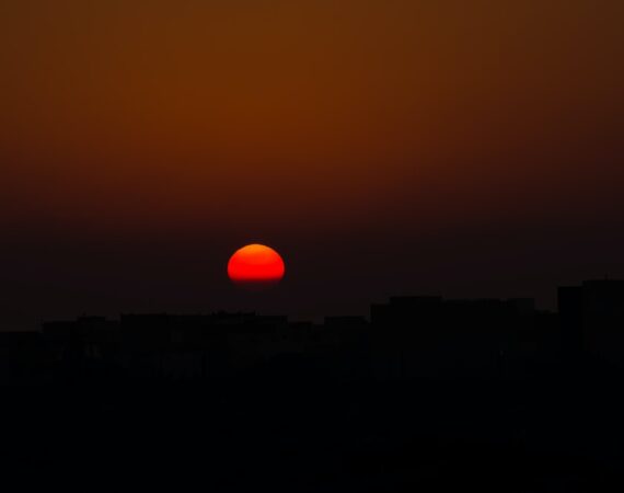 如何進行太陽能板的有效維護與保養 1 photo 1563748415118 f5214efd4bcf