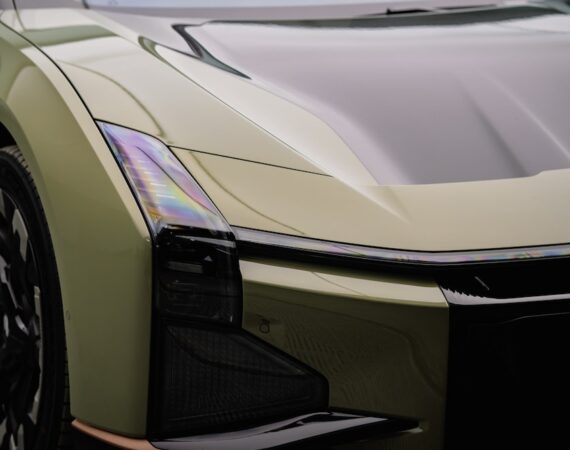 photo 1684329601024 975558b3c847