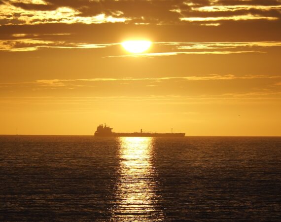 photo 1607340696163 a6e8a7b27f2d