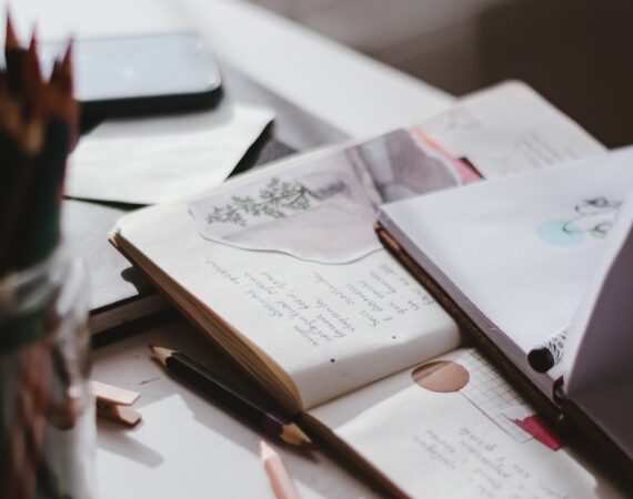 太陽能發電系統的風險與挑戰 1 photo 1616674282879 9edc598d77db