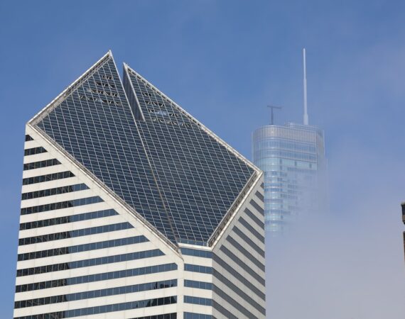 太陽能市場的風險評估與投資策略 3 photo 1649454497791 dd0c6e8c2226