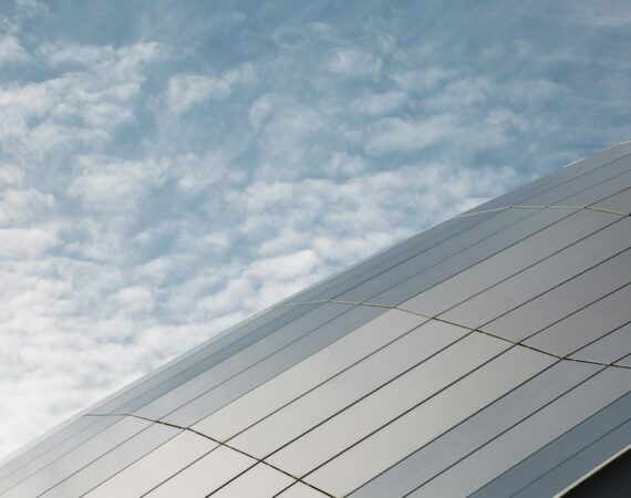 太陽能板:未來能源市場的主力 2 photo 1684006211712 77c1b2d0708b