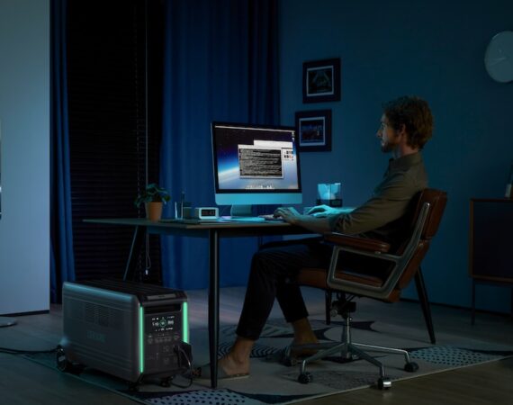 photo 1681264116691 00d820aece1d