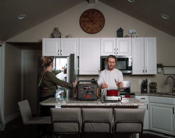 photo 1650785603830 8be9ecc8ce8e