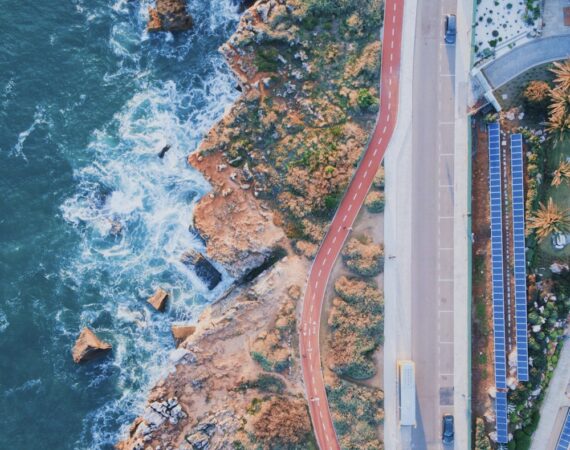 太陽能發電系統的常見風險及解決方案 2 photo 1525968673172 f33a3a0742b7