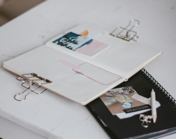 photo 1621168854569 a59a3d1121e8